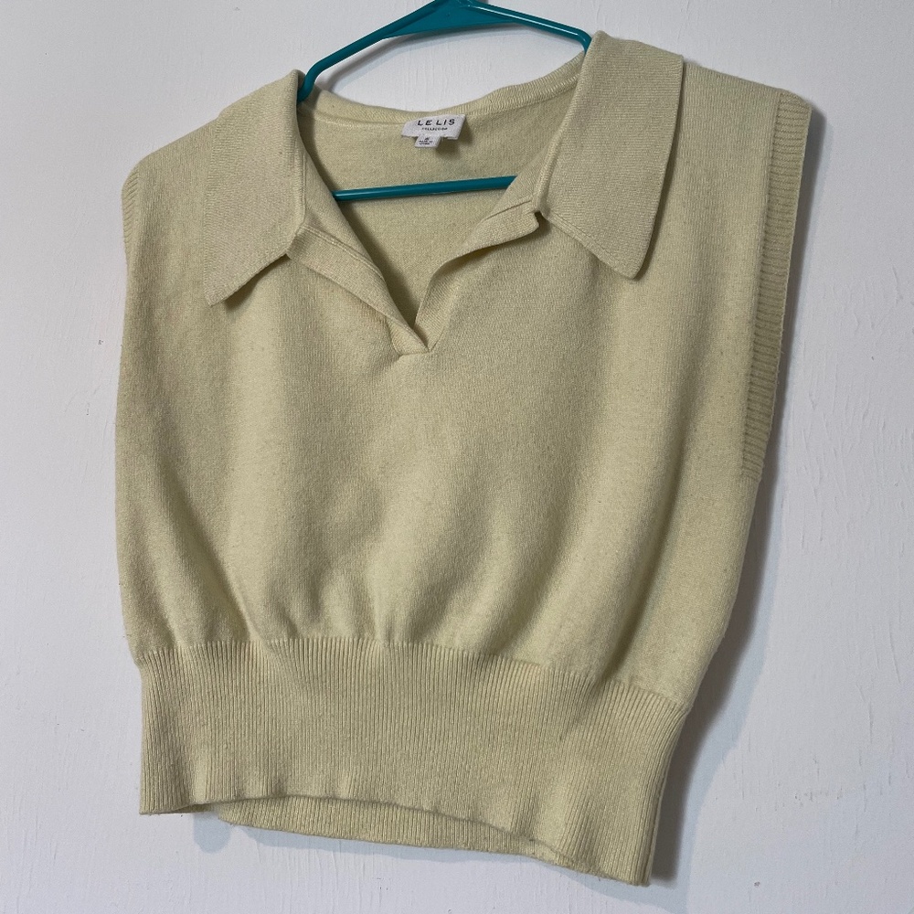 Le Lis Collection Collared Knit Sweater Vest Pale Yellow S